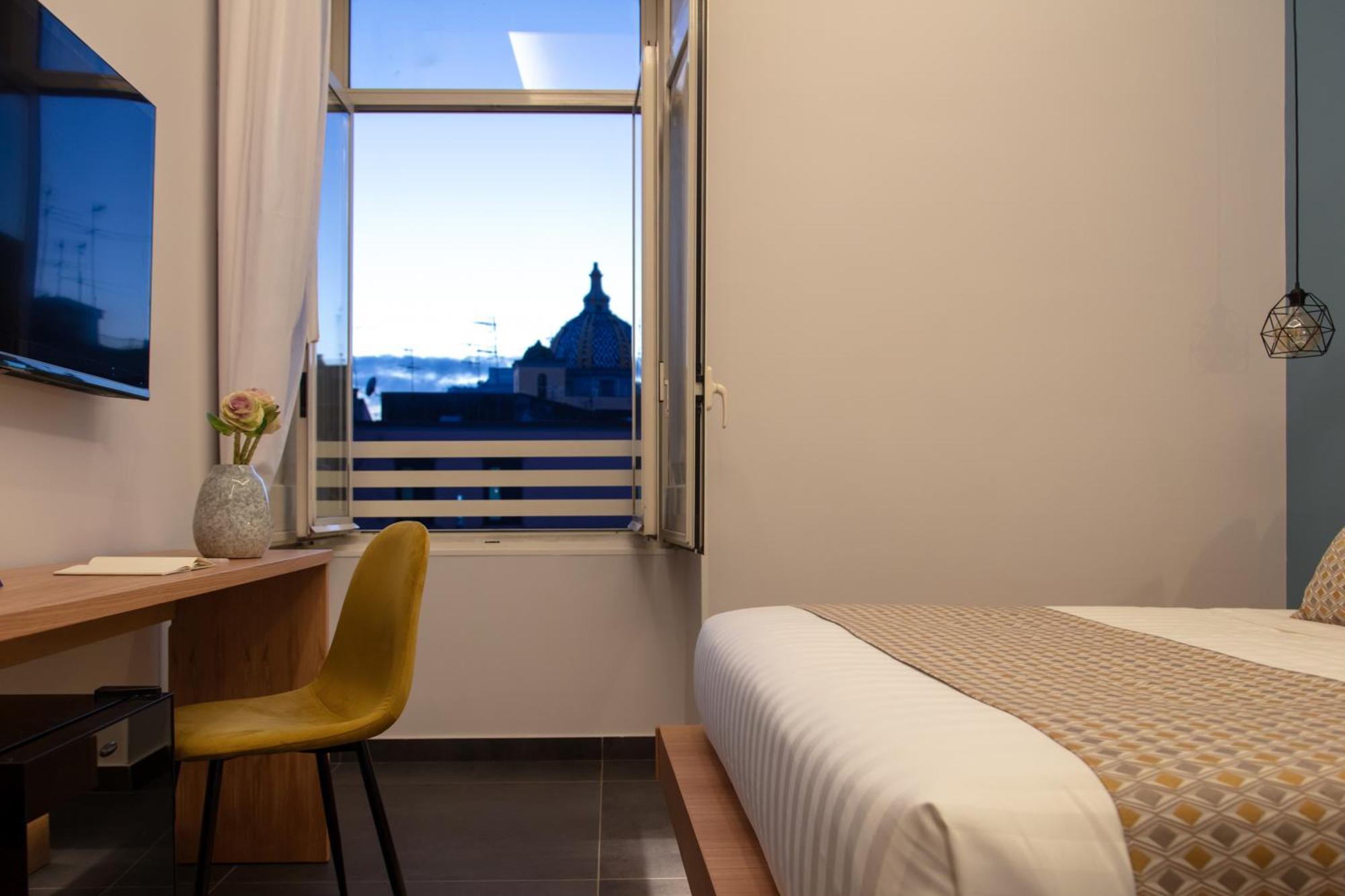 Main - Duomo Hotel Napoli Ngoại thất bức ảnh