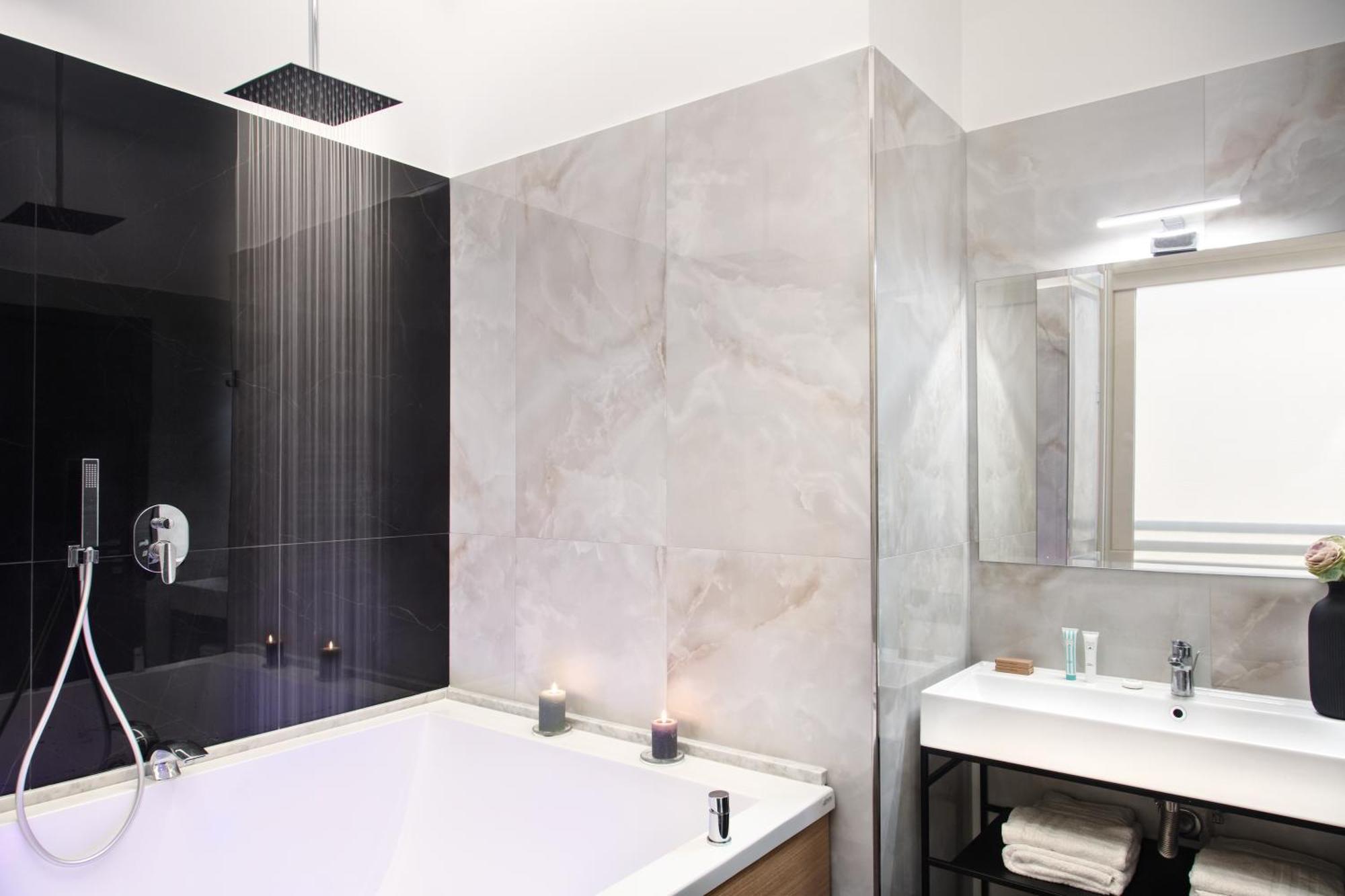 Main - Duomo Hotel Napoli Ngoại thất bức ảnh
