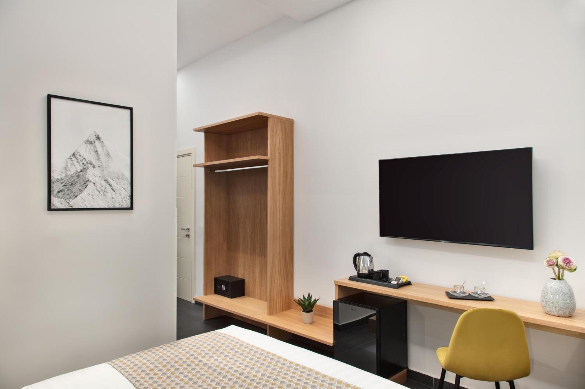 Main - Duomo Hotel Napoli Ngoại thất bức ảnh